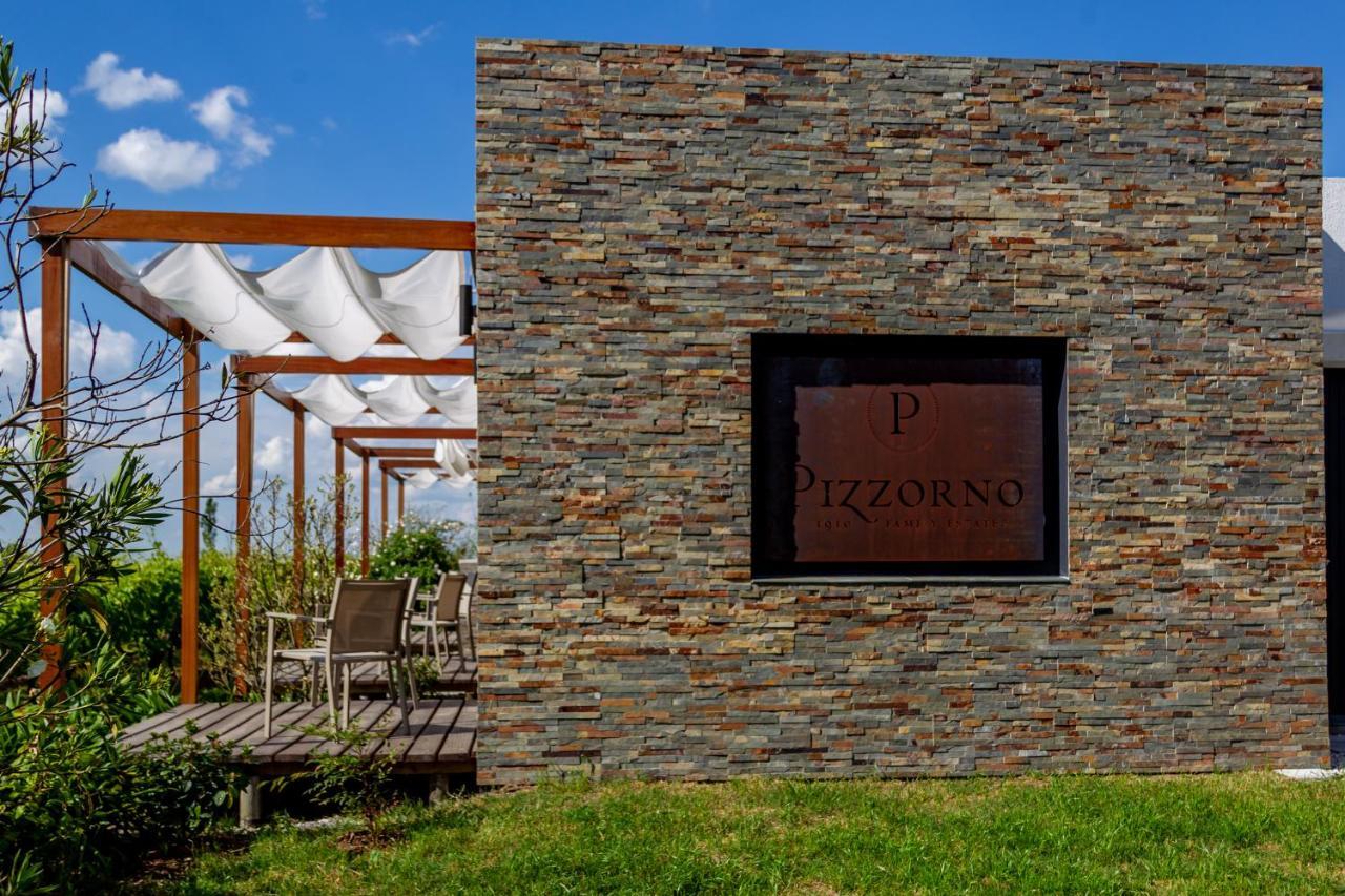 Pizzorno Lodge & Wine Progreso Bagian luar foto